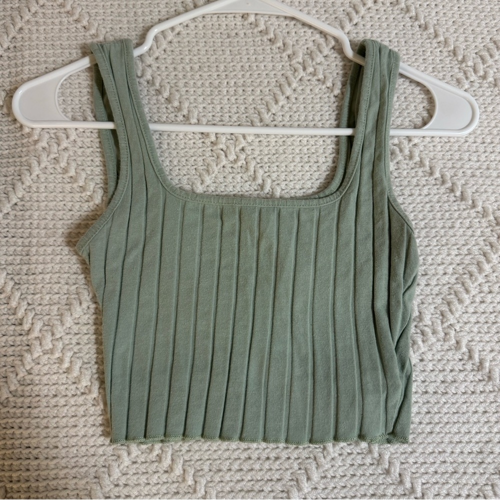 XS SHEIN cropped light green fitted tank top